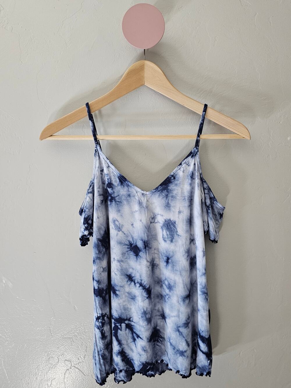 American Eagle Blue Tie Dye Cold Shoulder Top
